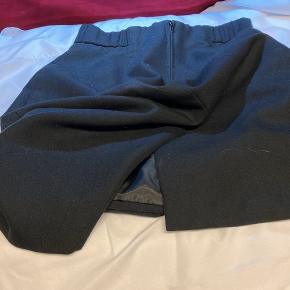 Joan Walters Pleated Side-Zip, Side-Split Skirt - Picture 6 of 7